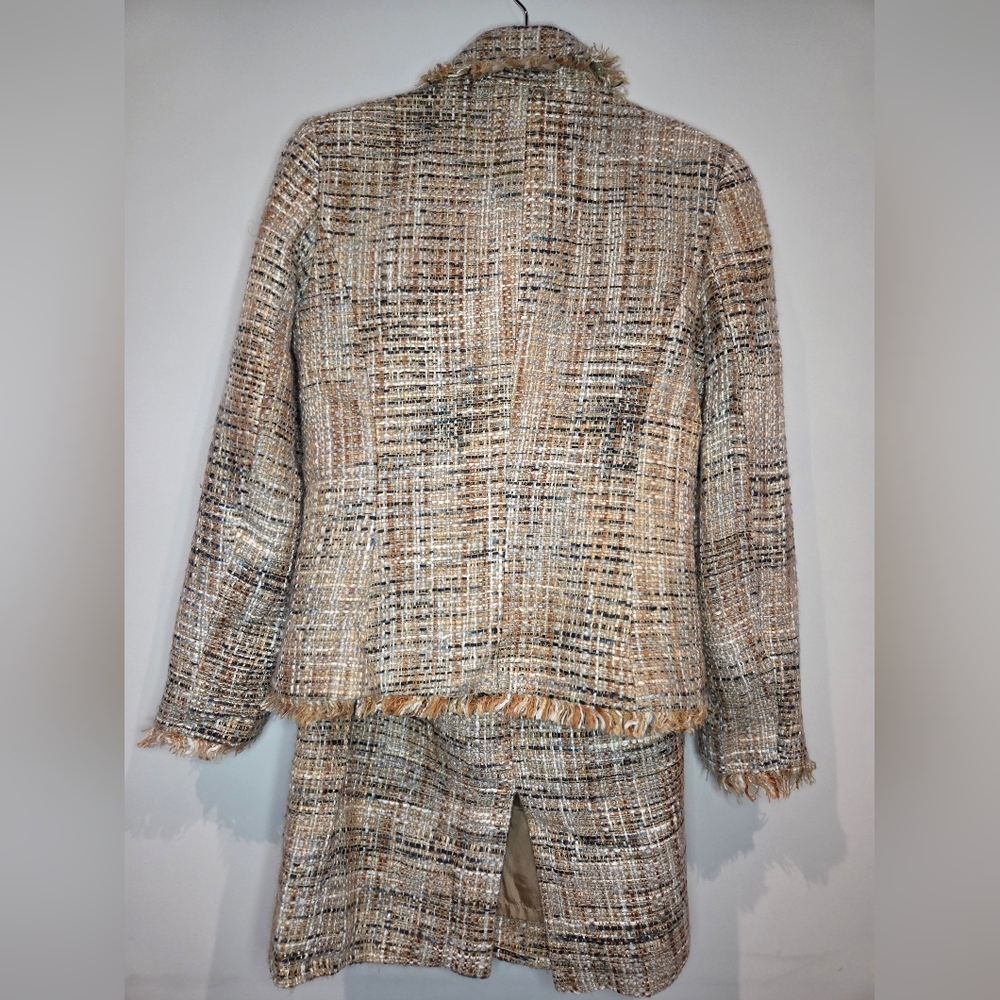 Focus 2000 Tweed Skirt Suit - Picture 2 of 9